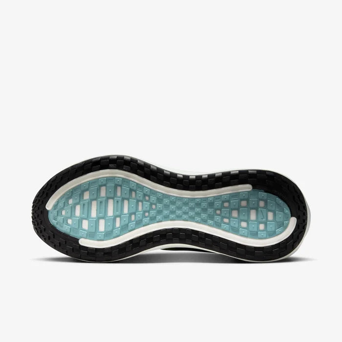 Mens Vomero Plus Running Shoe