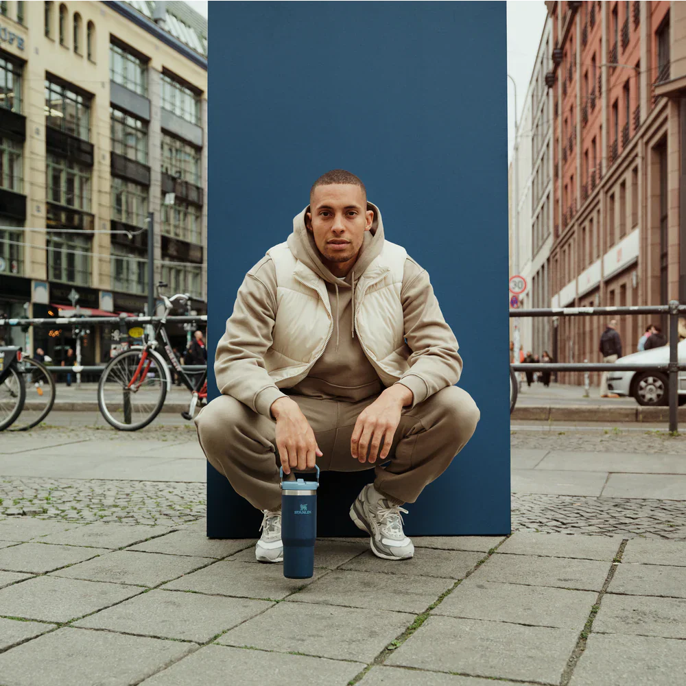 Ice Flow Go Flip Straw Navy 30 Ounce Tumbler