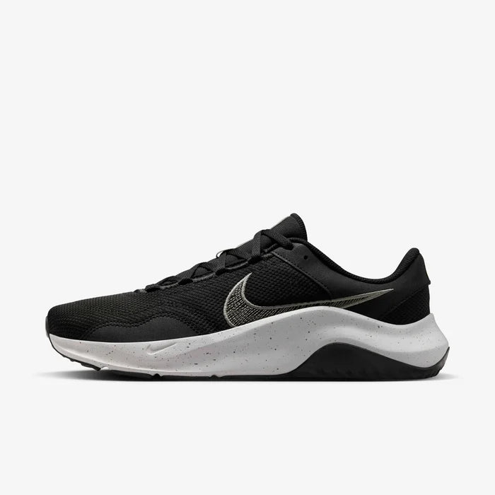 Mens Legend Essential Training Shoe
