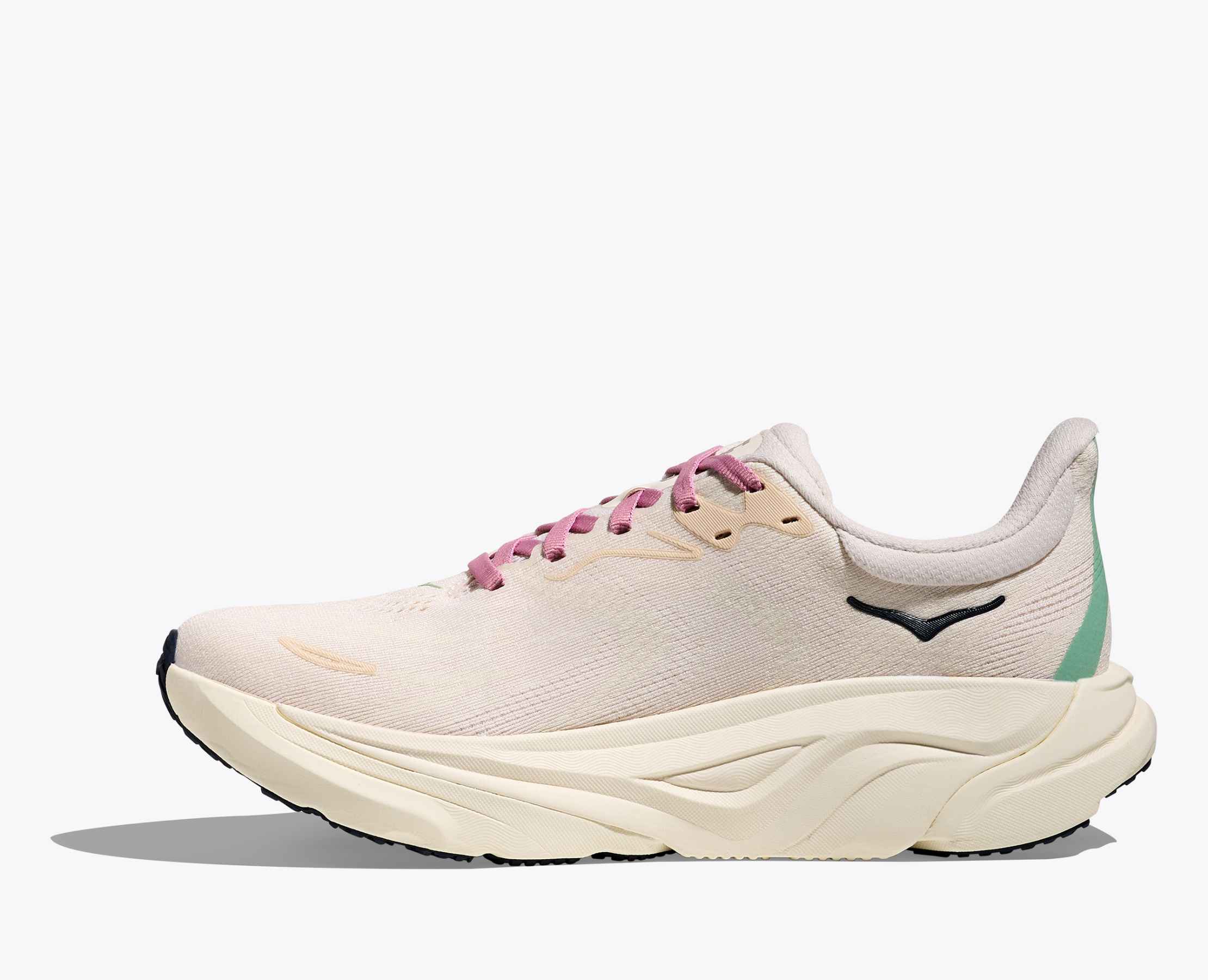 Womens Arahi 8 Running Shoe