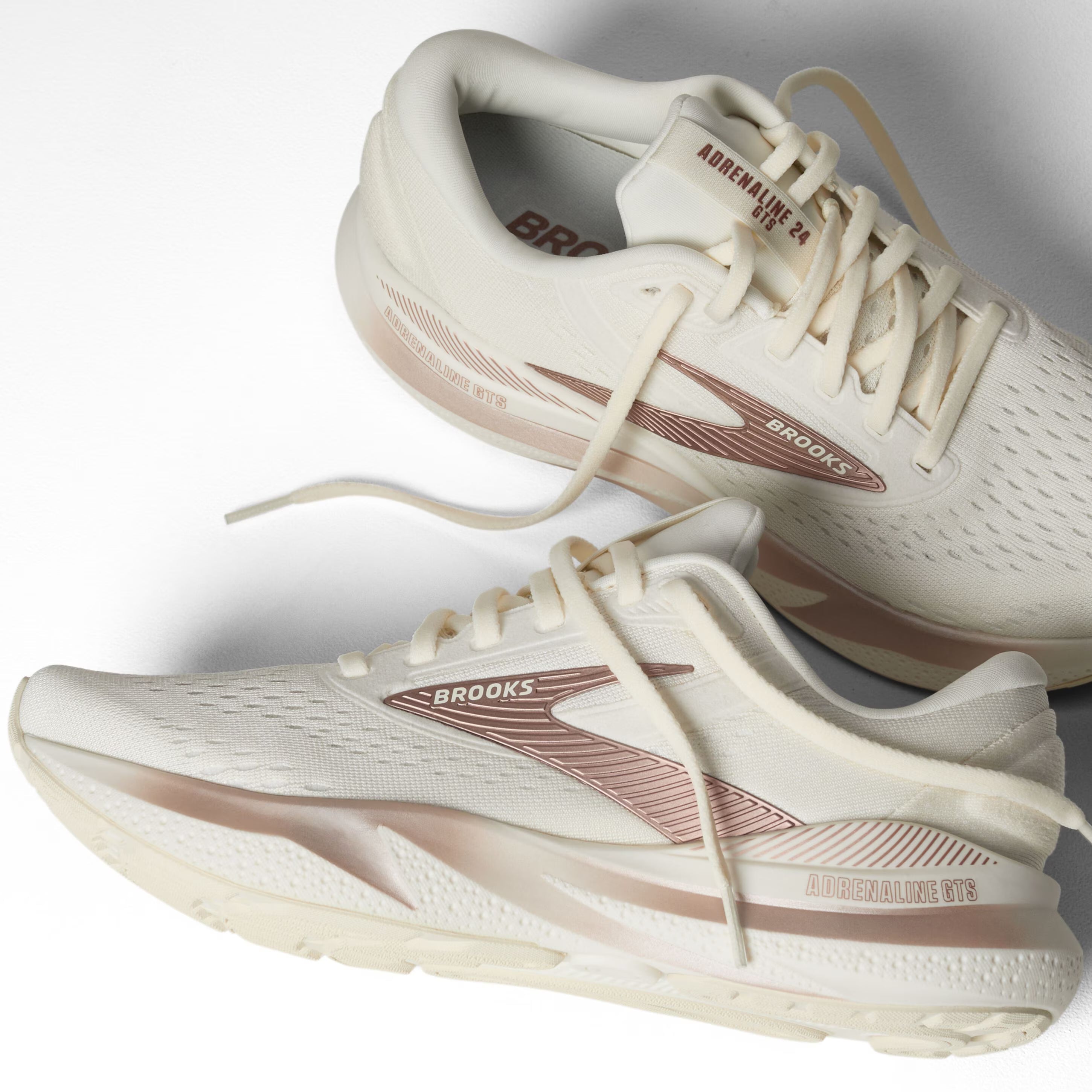 Womens Adrenaline GTS 24 Running Shoe