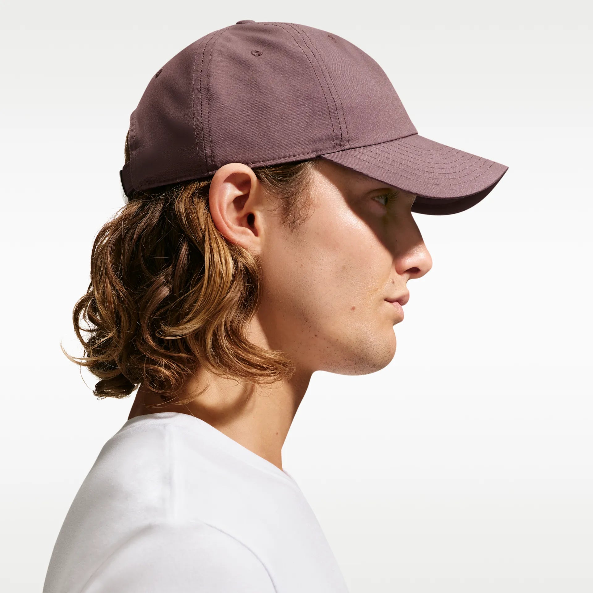 Unisex Dri-Fit Club Metal Swoosh Adjustable Cap
