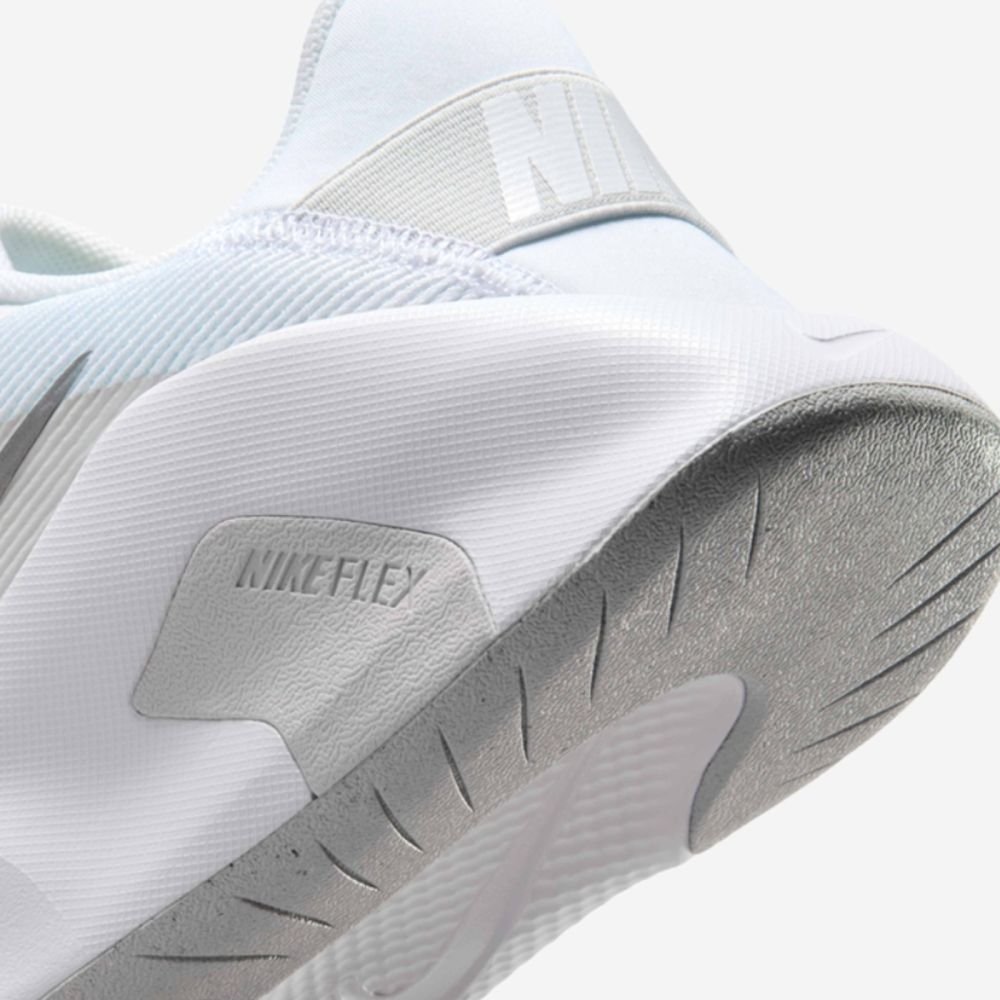Womens Flex Train Training Shoe