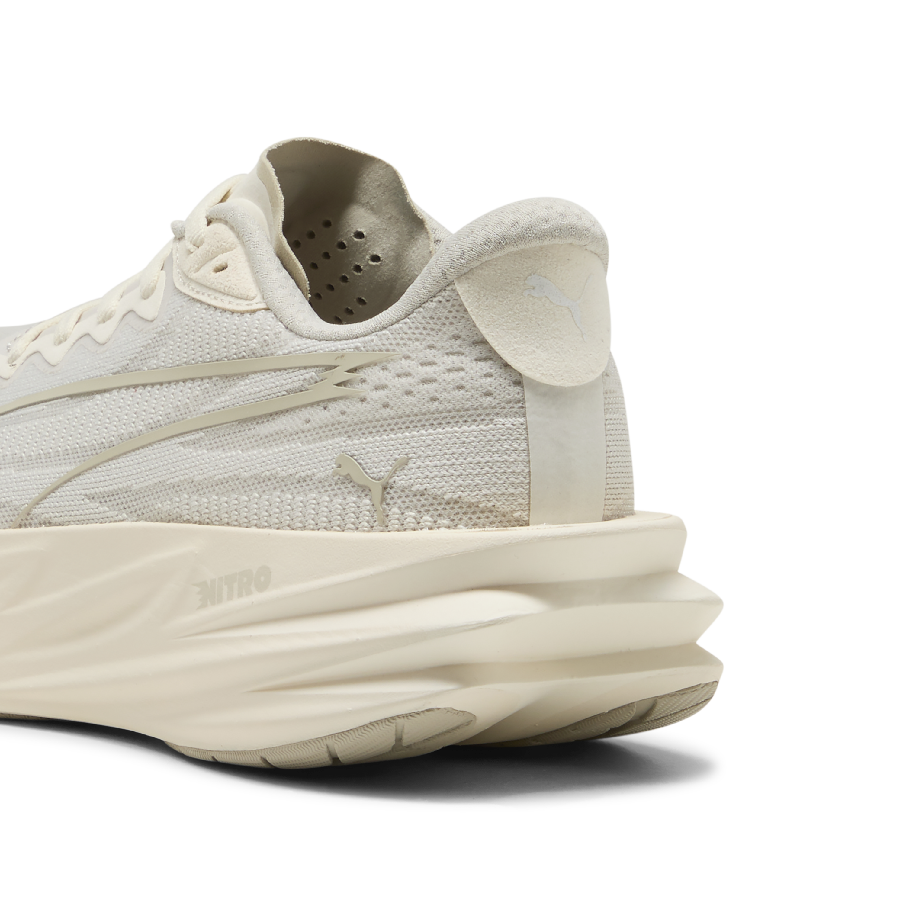 Womens Deviate Nitro Pure Running Shoe