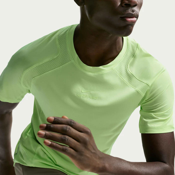 Mens Dri-Fit Advantage Pro Fitted Short Sleeve T-Shirt