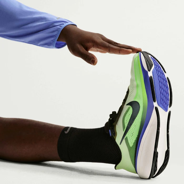 Mens Pegasus 42 Running Shoe