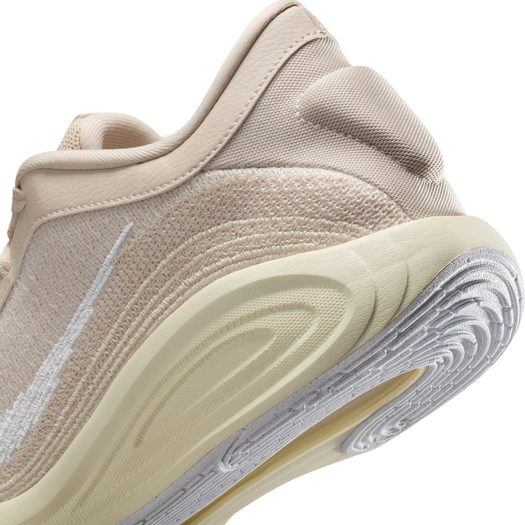 Mens G.T. Hustle Academy Basketball Shoe