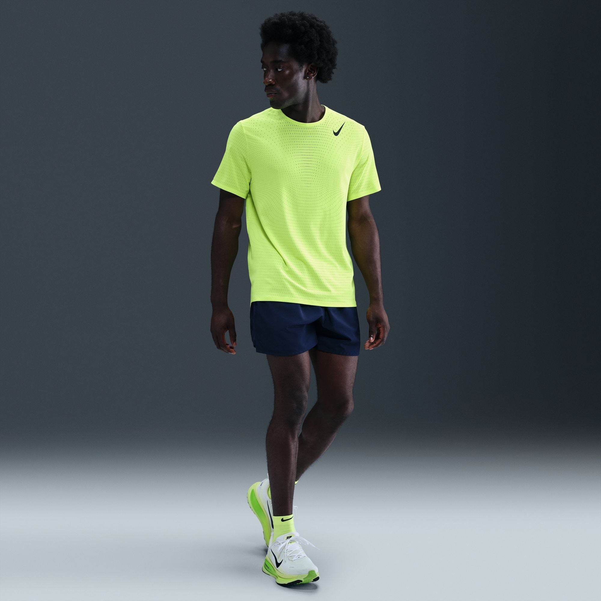 Mens Dri-Fit Advantage Aeroswift Short Sleeve T-Shirt
