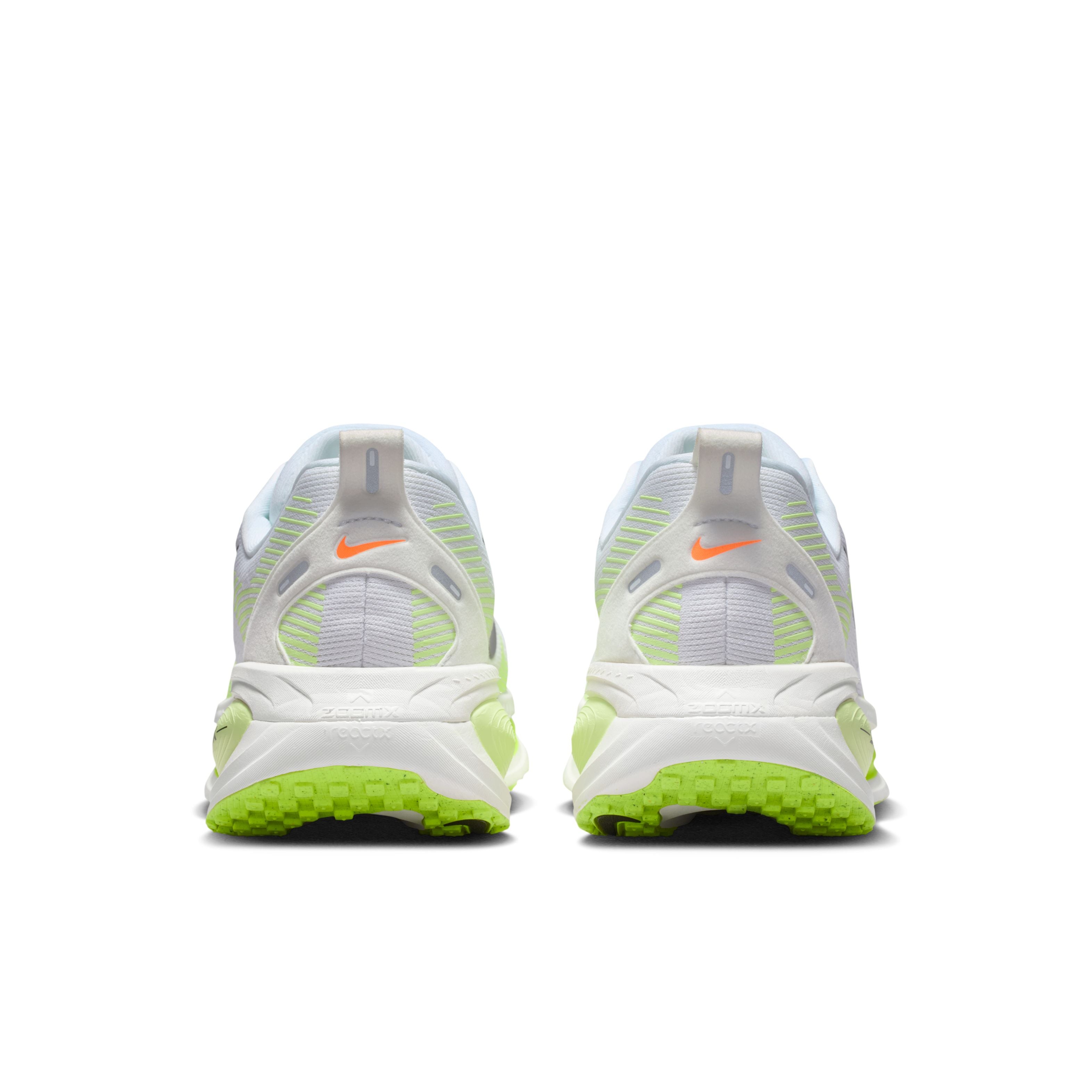 Mens Vomero 18 Running Shoe