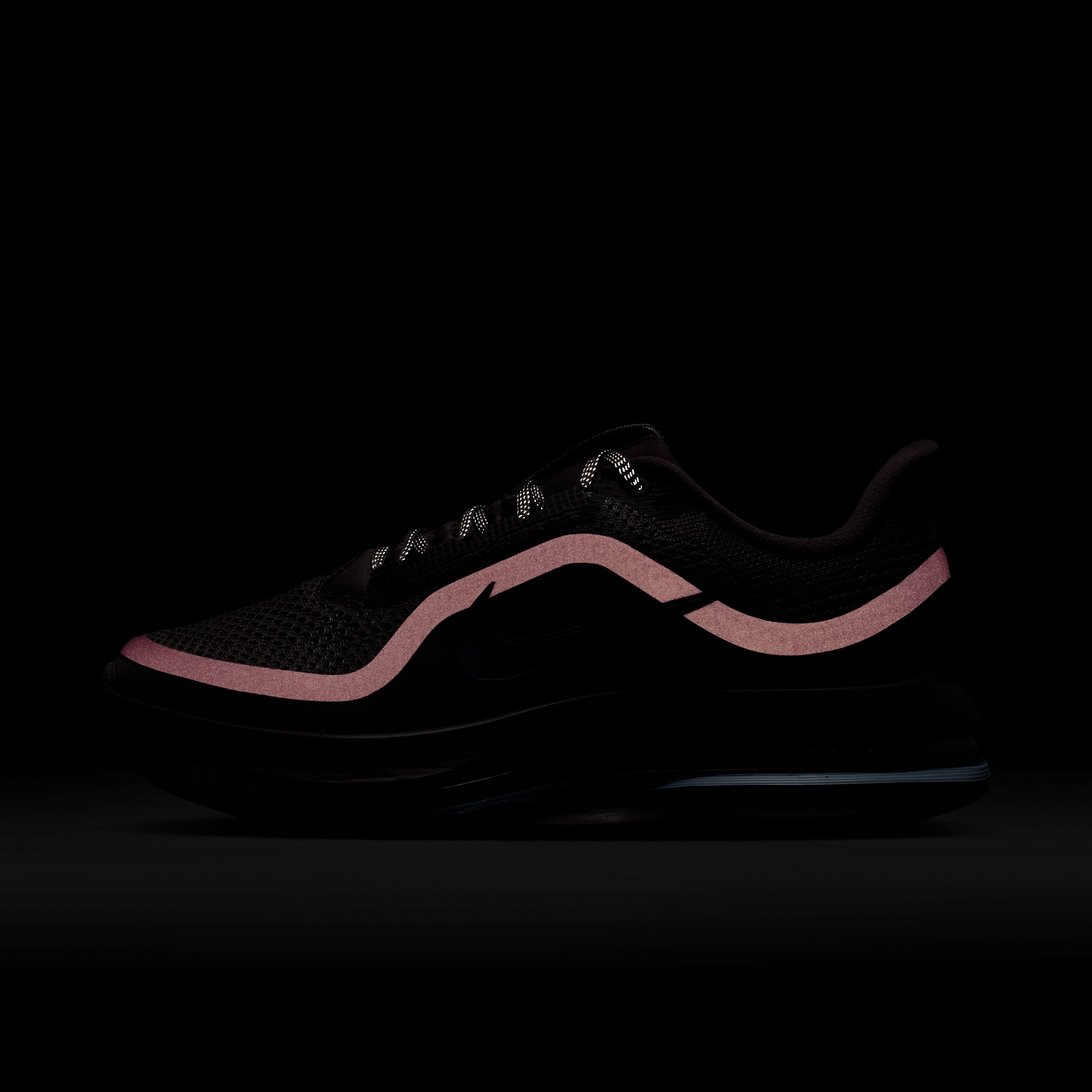Womens Pegasus Premium Running Shoe
