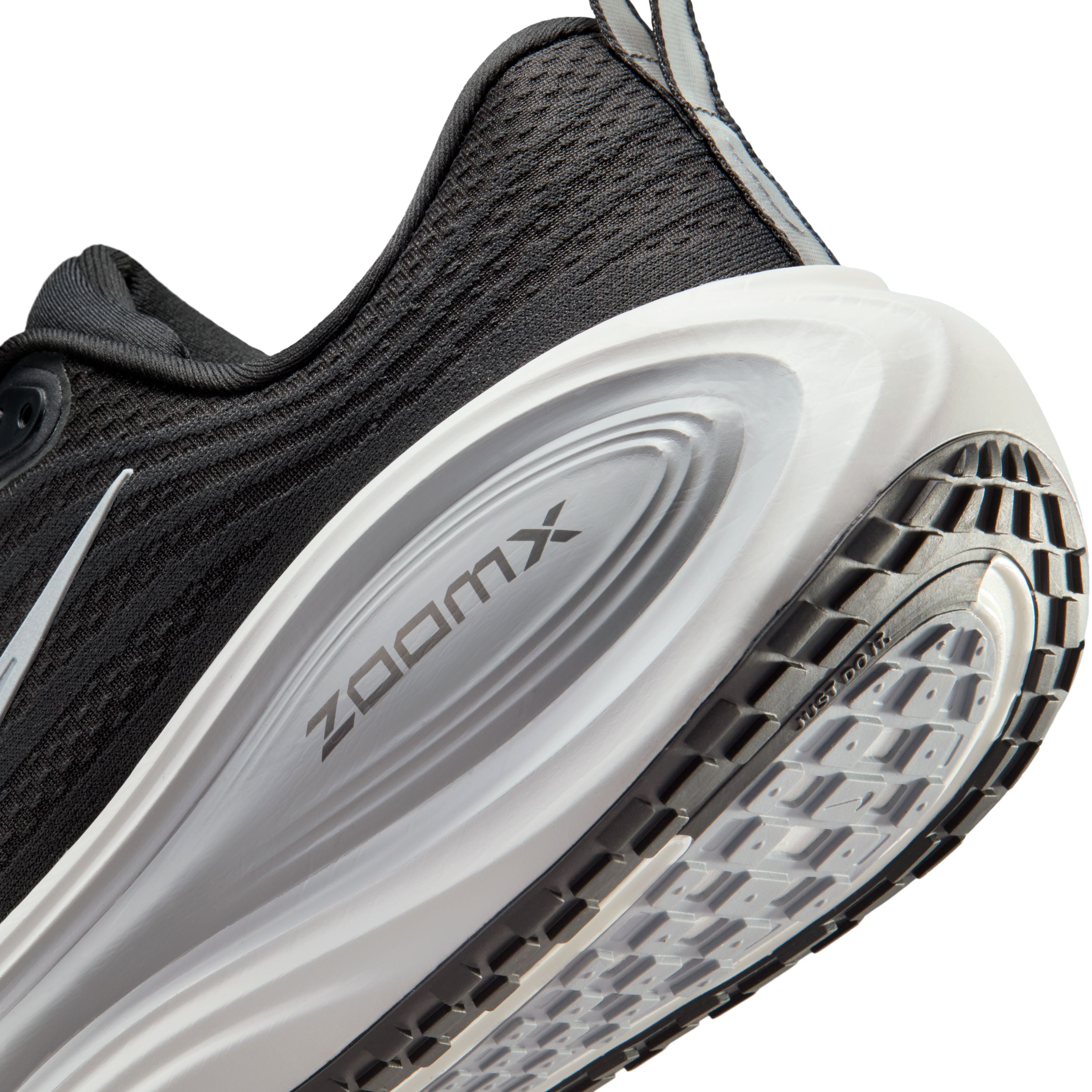 Mens Vomero Plus Running Shoe