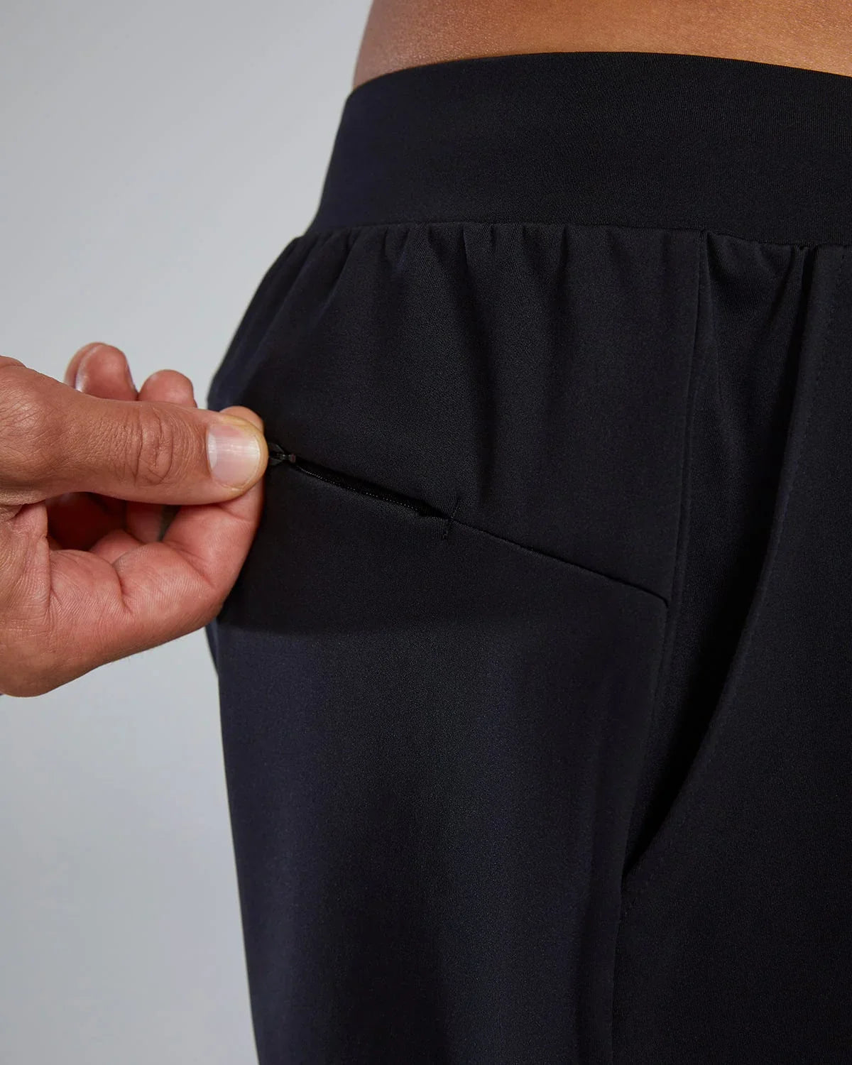 Mens Elevation 7 Inch Short