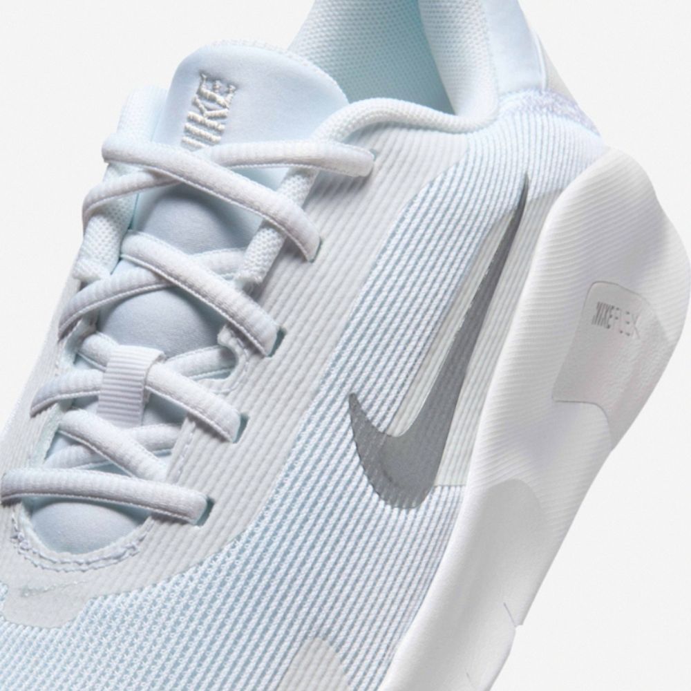 Womens Flex Train Training Shoe