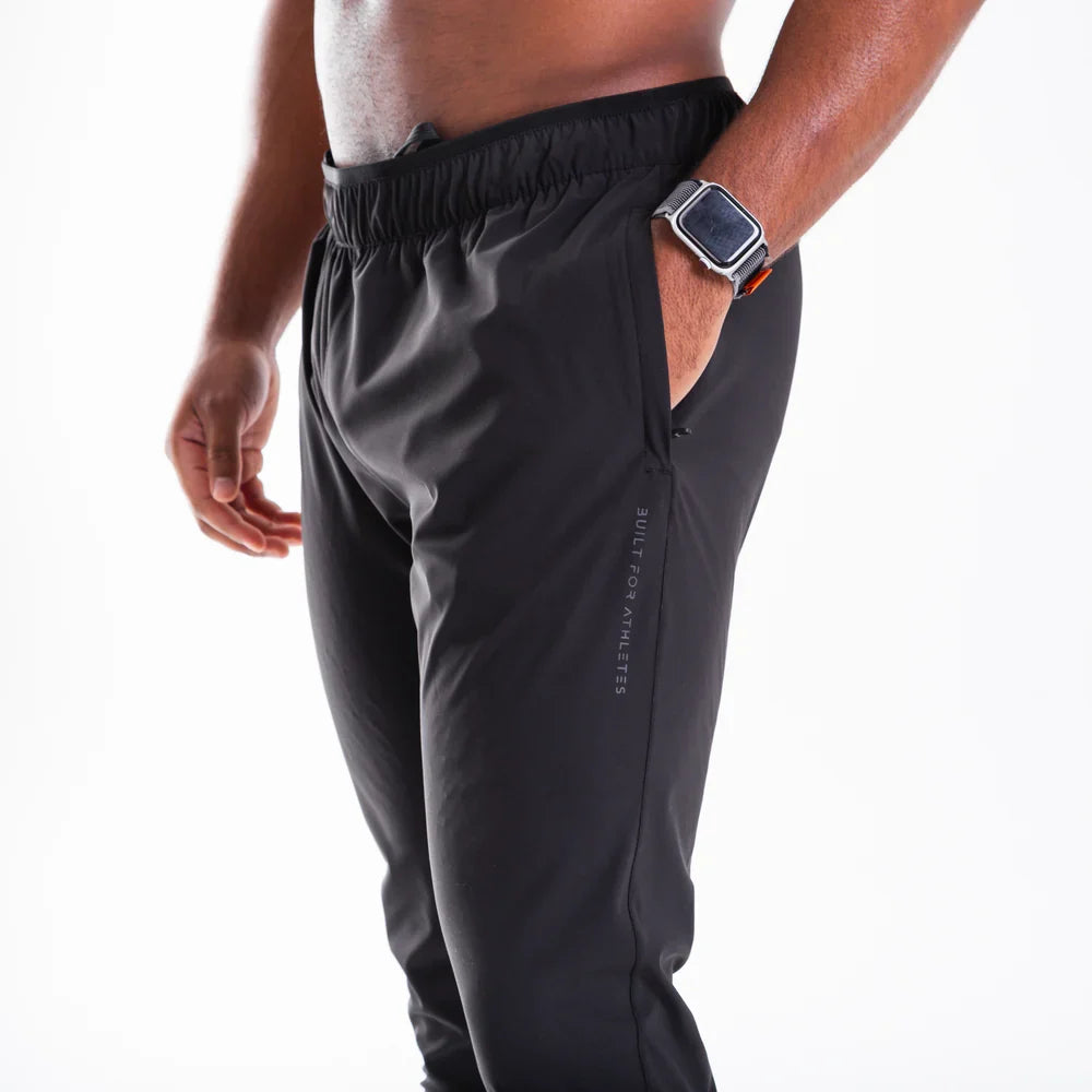Mens Training Lightweight Stretch Woven Jogger