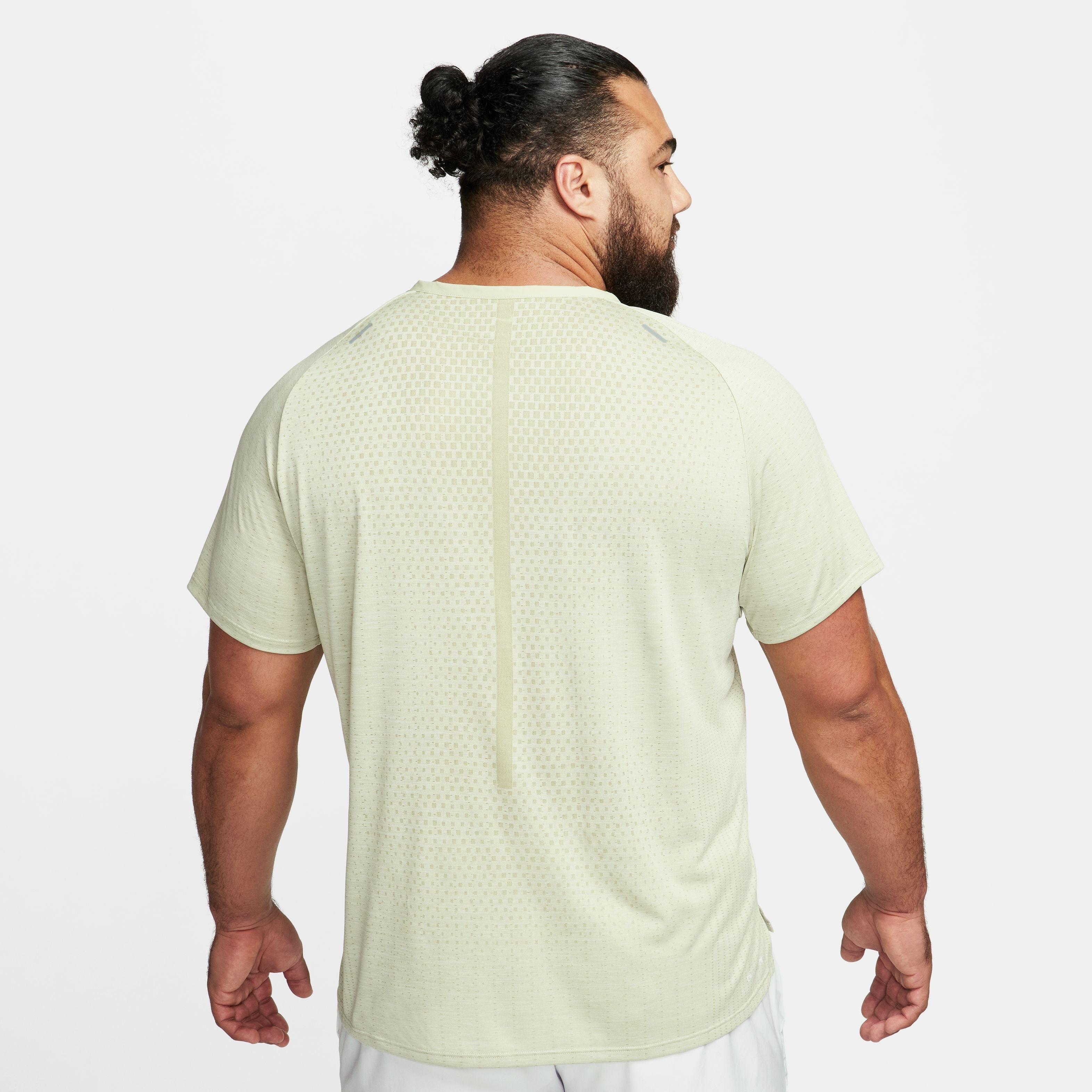 Mens Dri-Fit Advantage Tech Knit Ultra T-Shirt