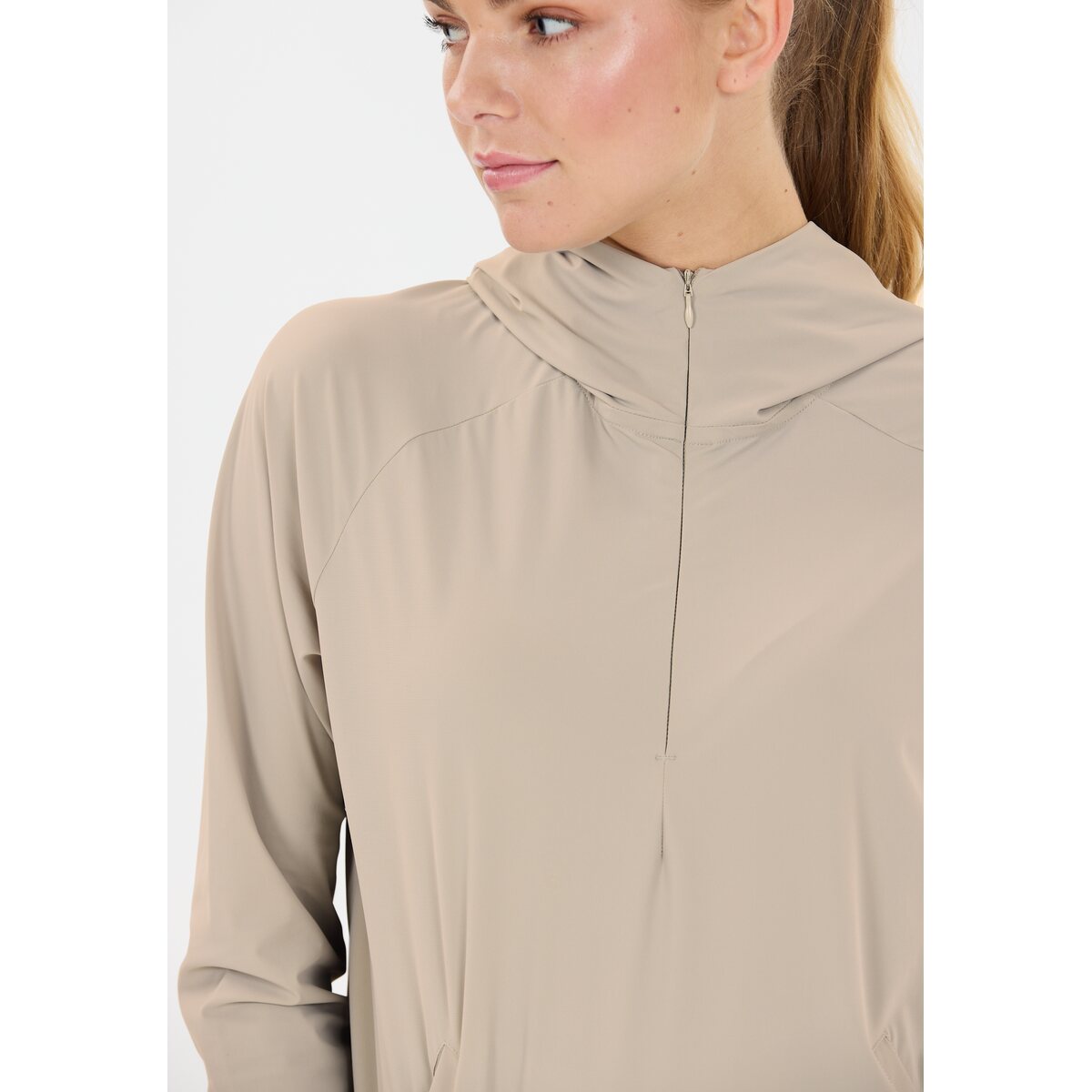 Amisa W Stretch Hoody