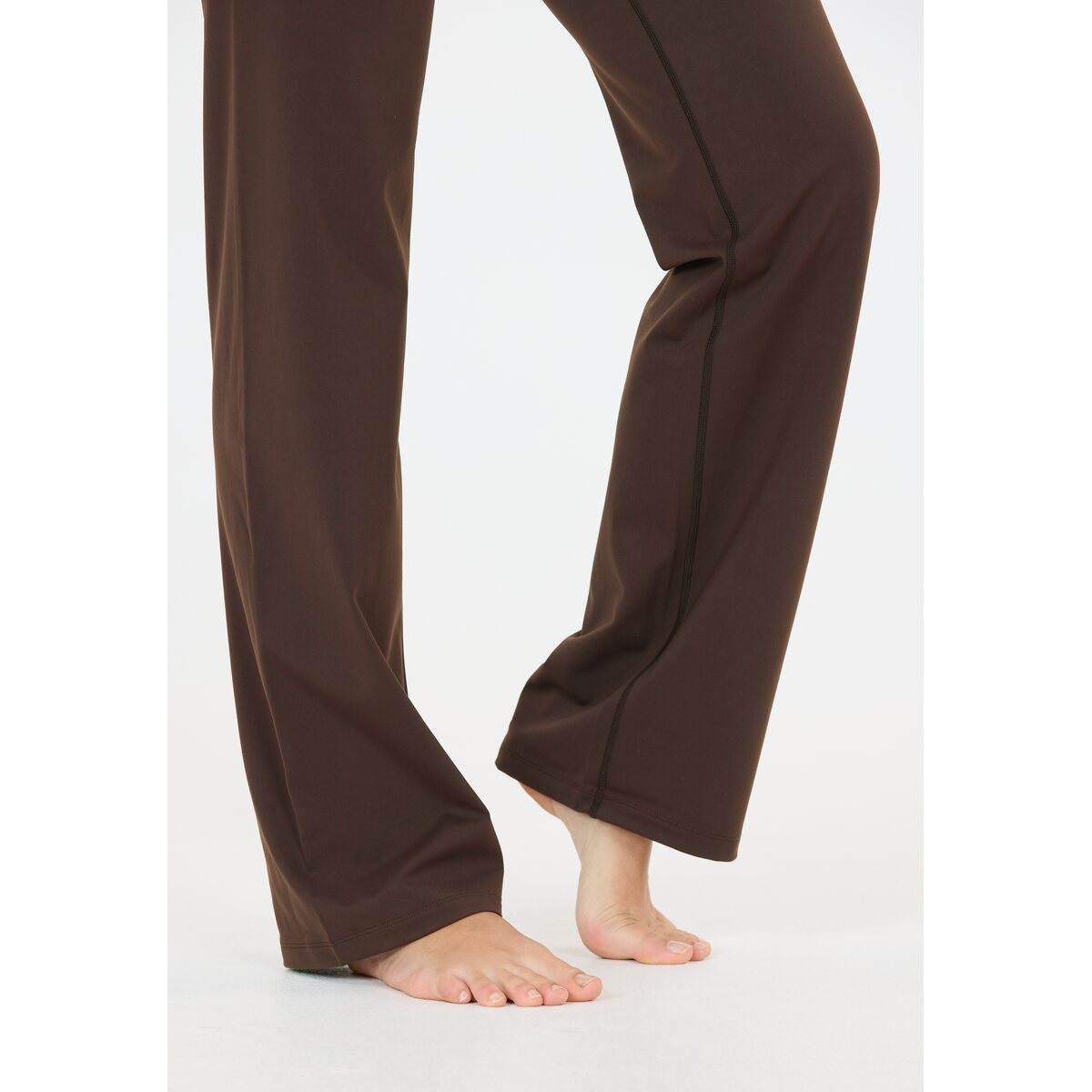 Womens Yoga Emarri Wide Leg Pant