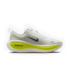 Womens Vomero Plus Running Shoe