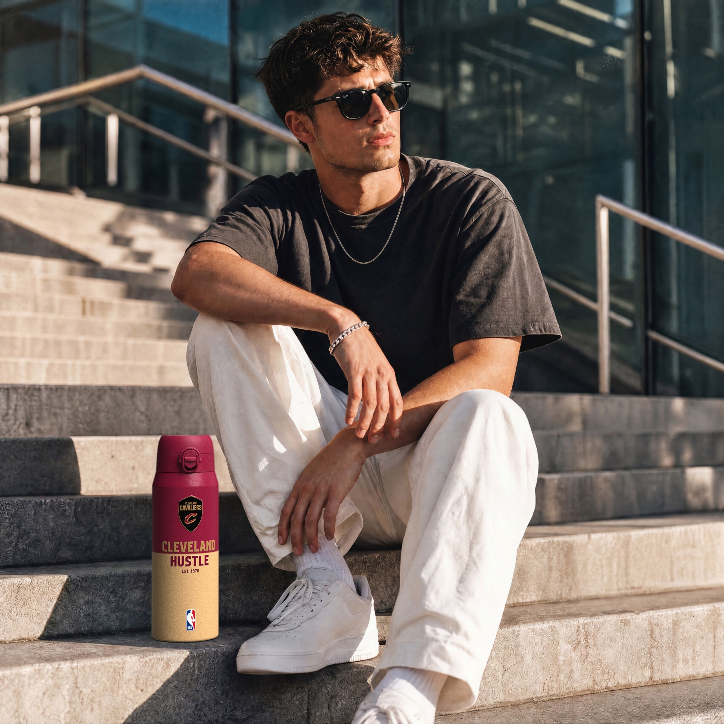 Cleveland Cavaliers 50 Series 750ml Insulated Water Bottle