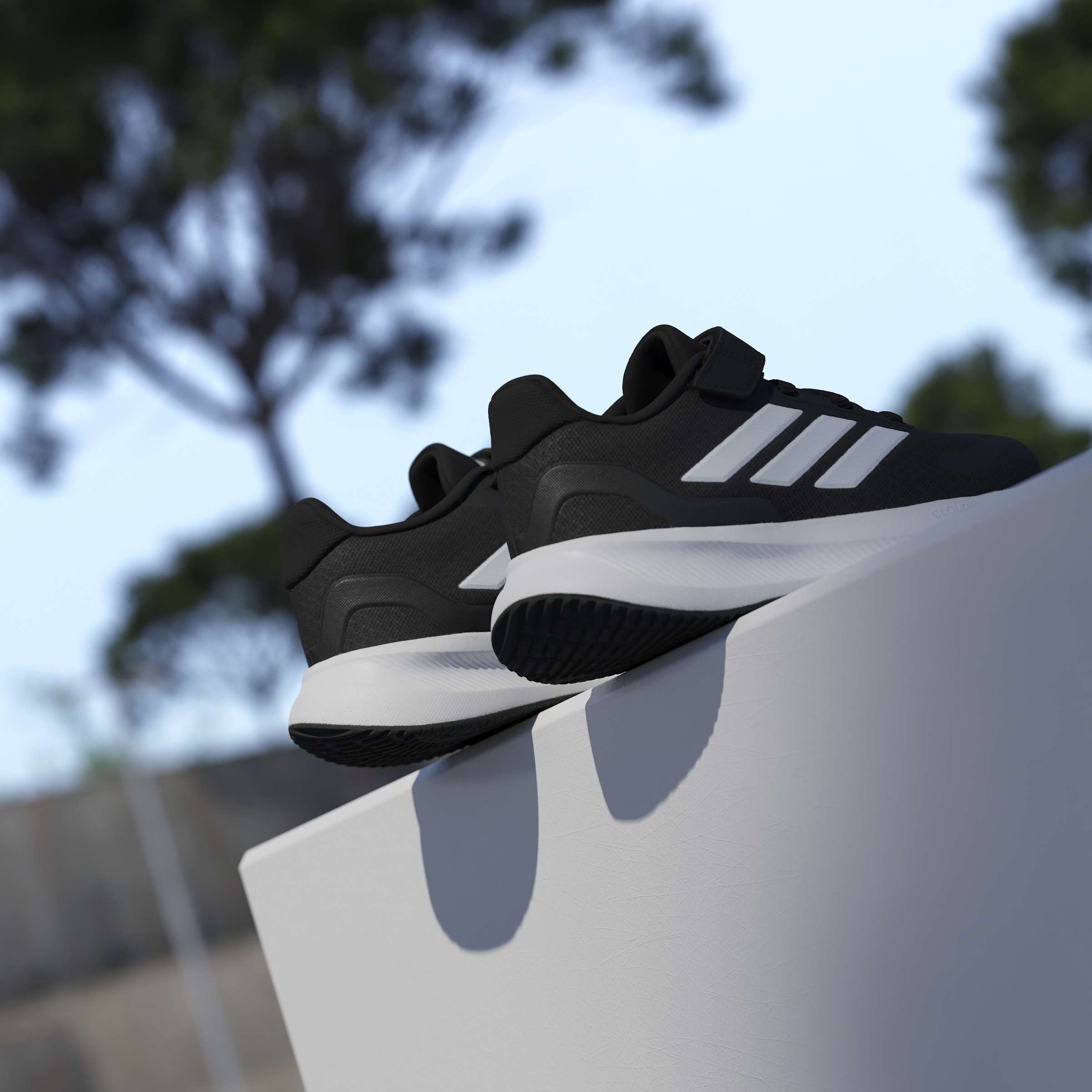 Kids Runfalcon 5 EL Running Shoe