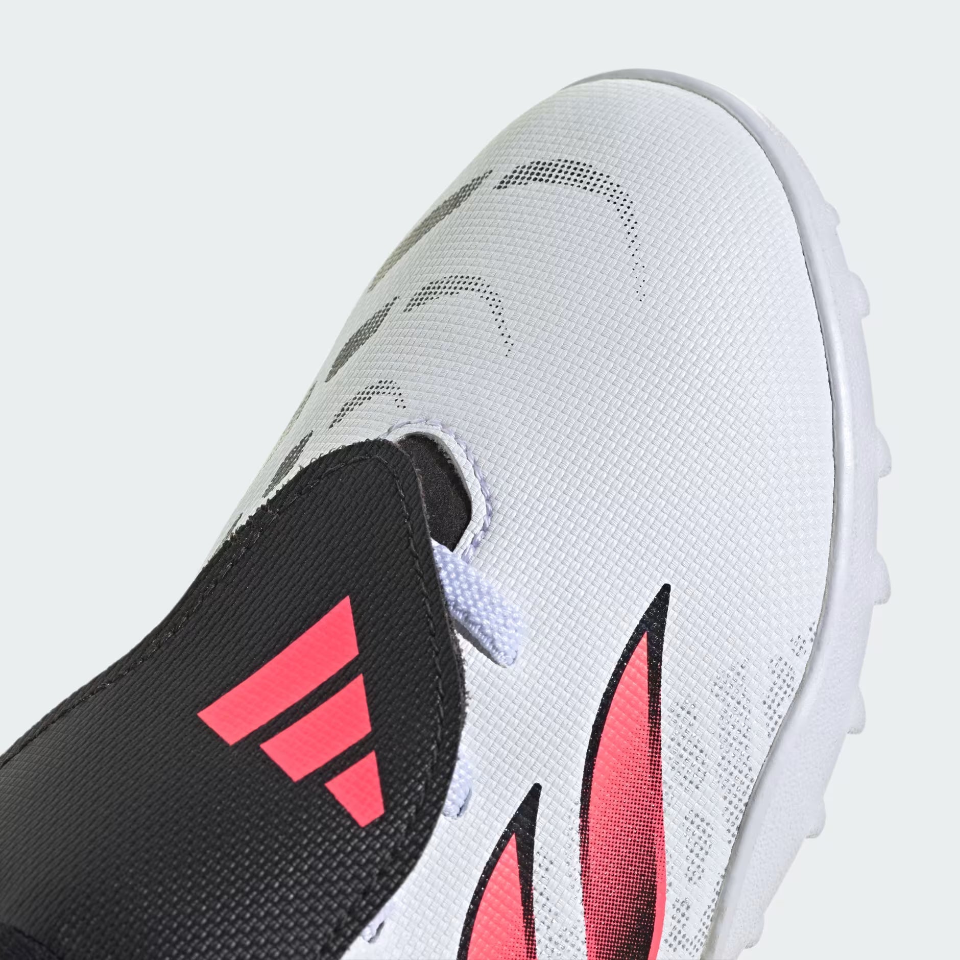 Junior Predator Club FT EL Turf Boot