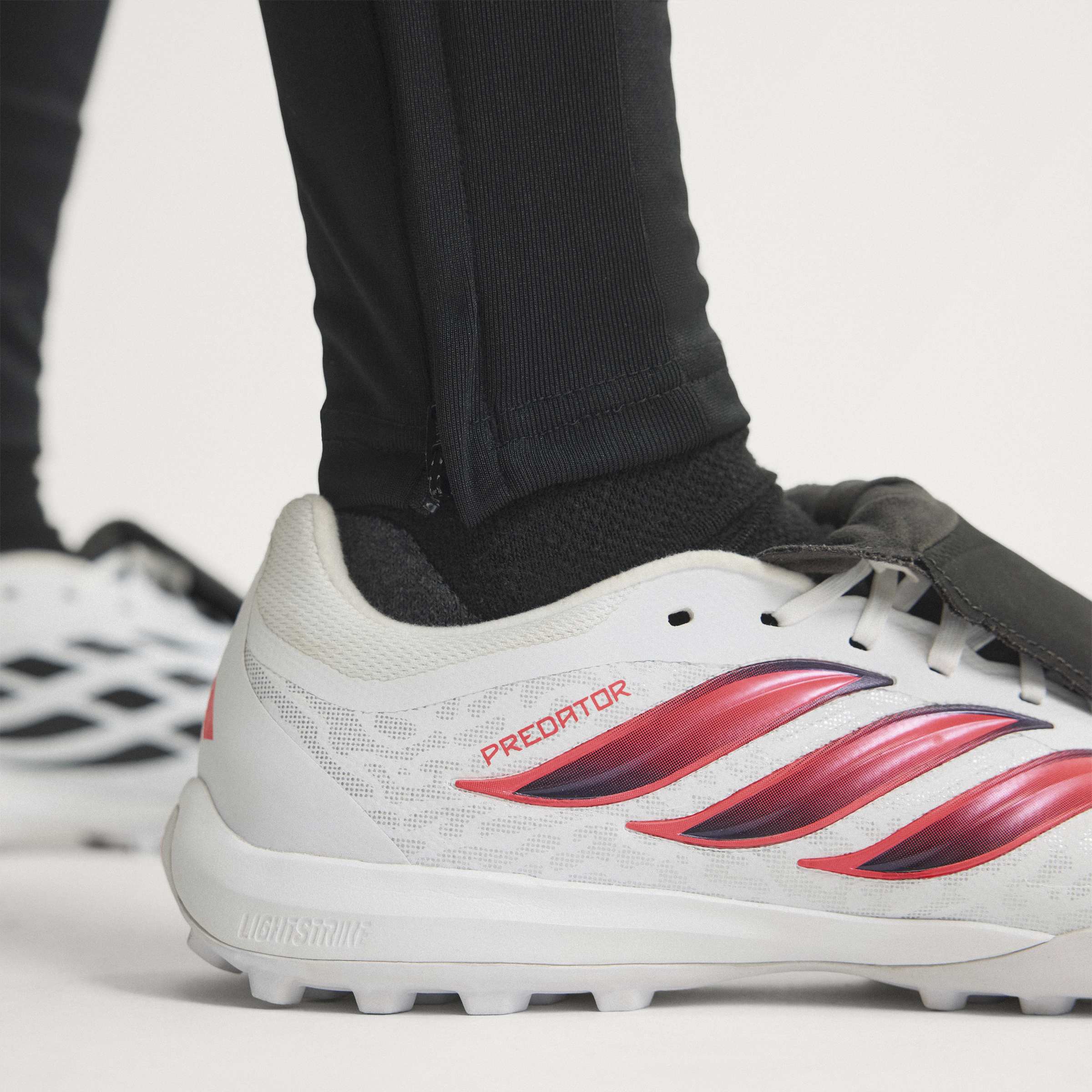 Mens Predator League FT Turf Boot