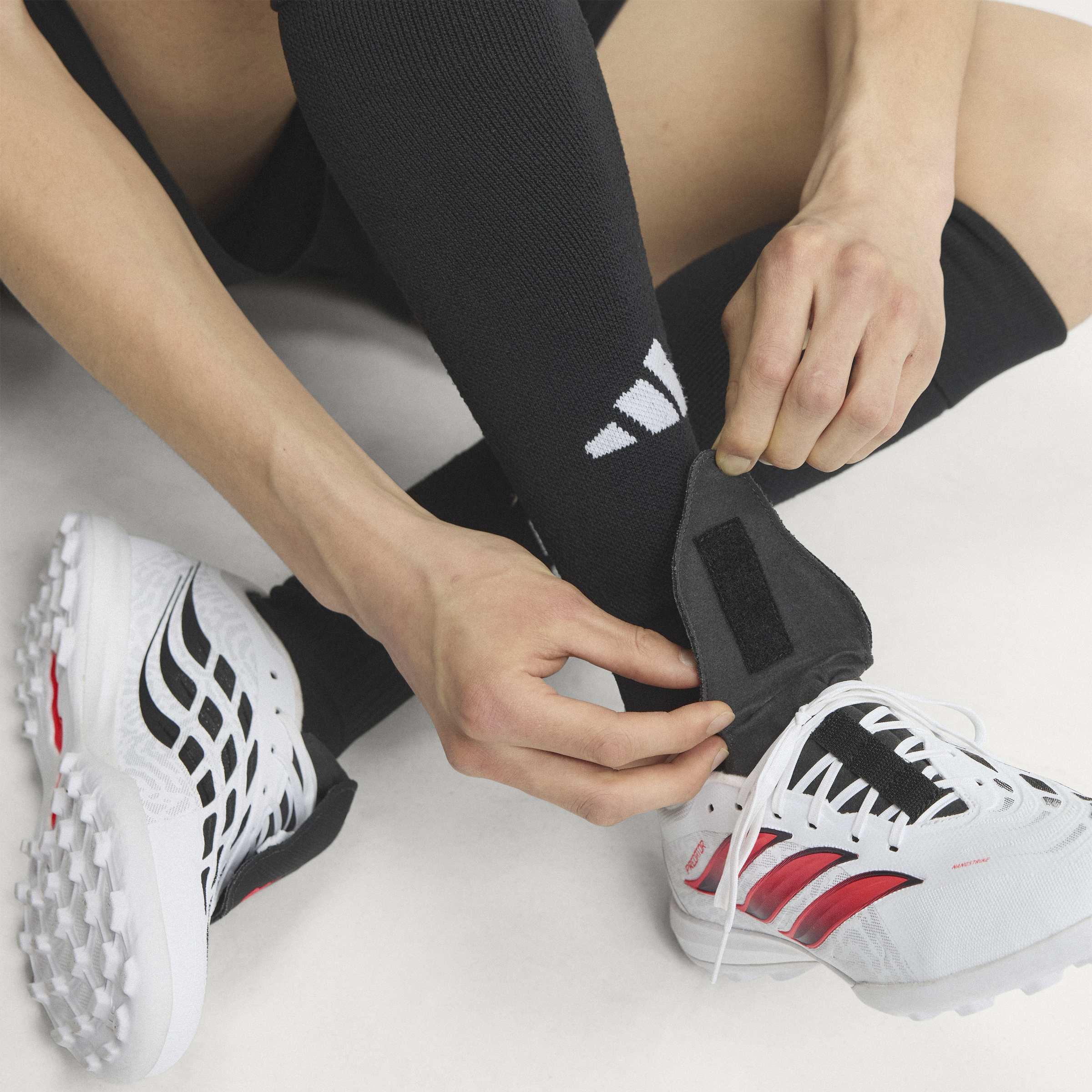 Mens Predator League FT Turf Boot