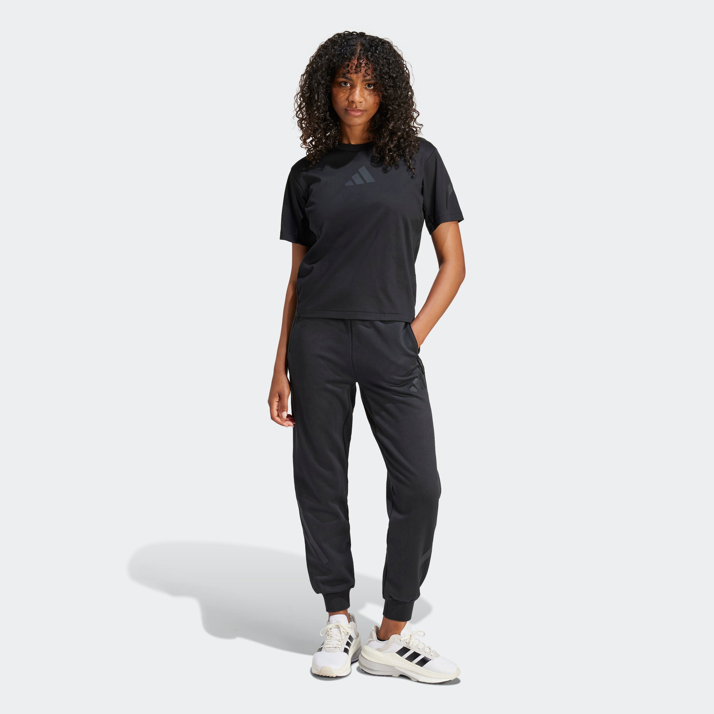 Womens Z.N.E Short Sleeves Tees