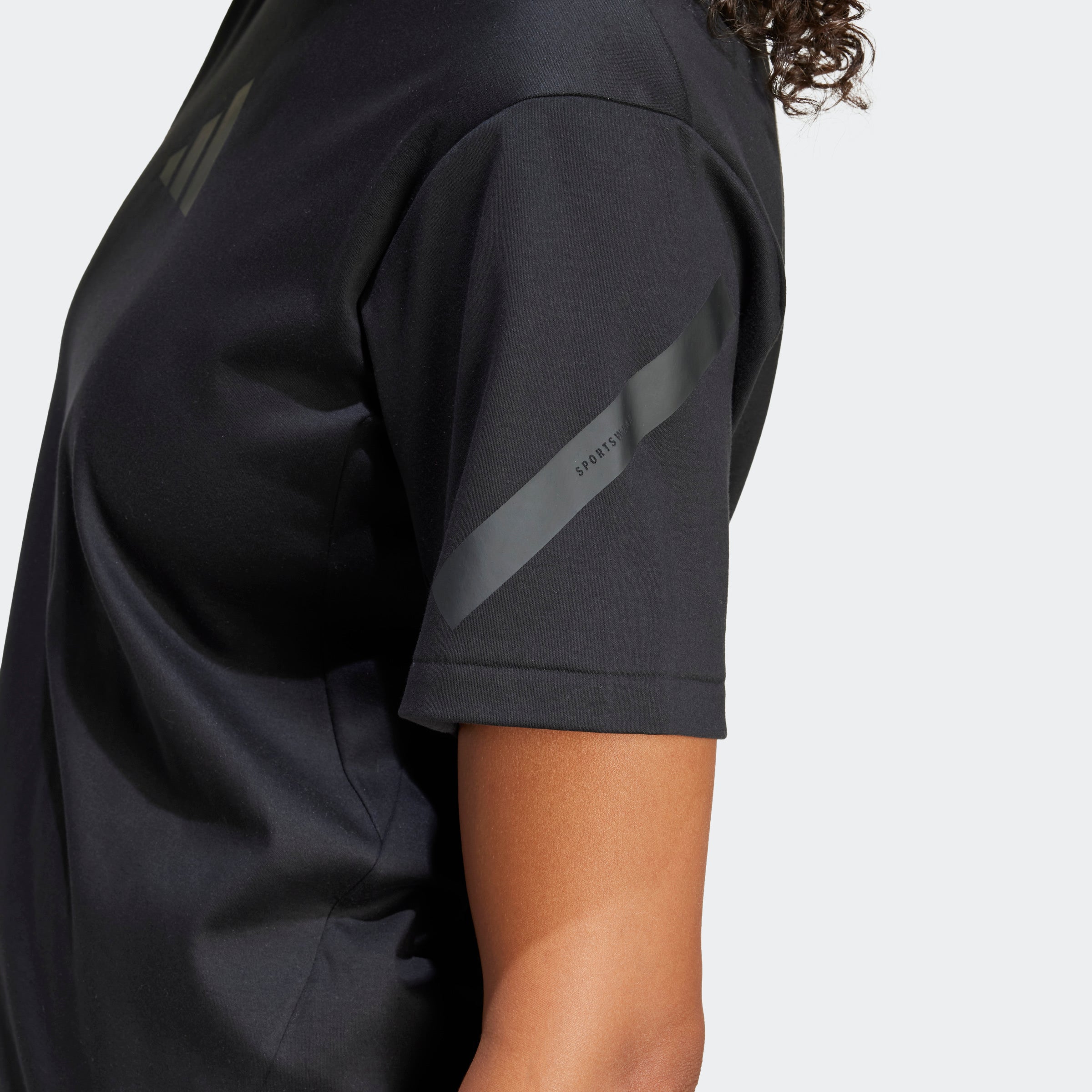 Womens Z.N.E Short Sleeves Tees