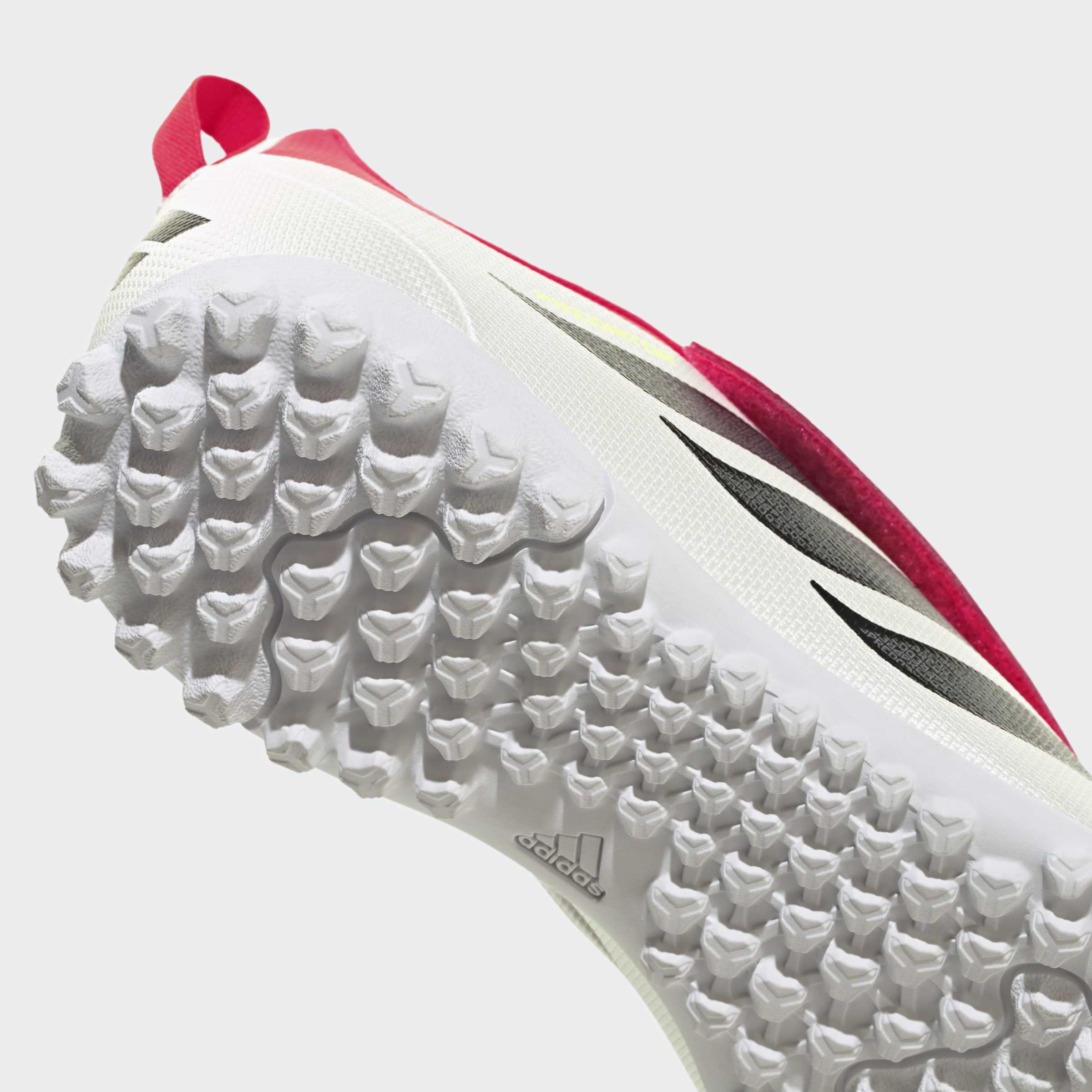 Kids Predator Club FT V Turf Boot