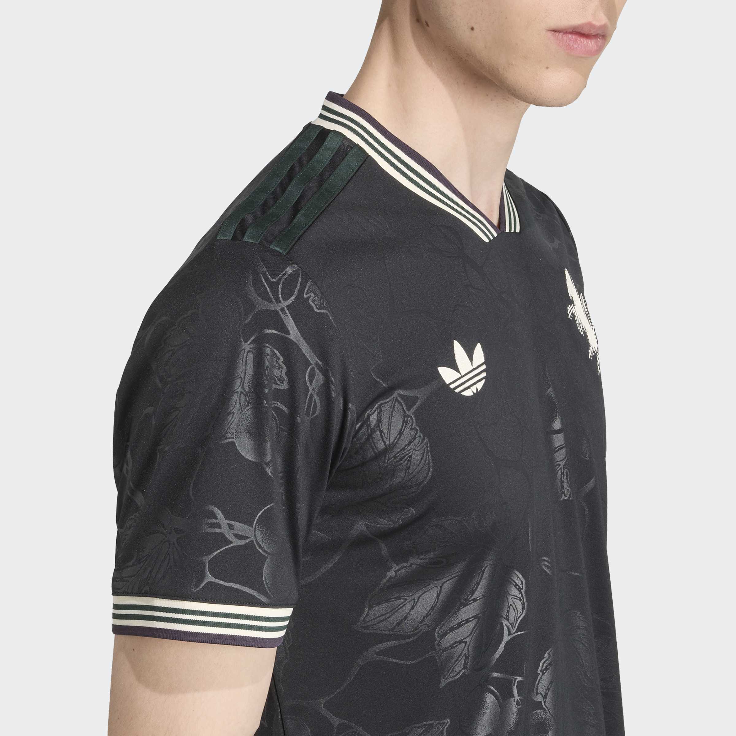 Mens Juventus Third 25/26 Replica Jersey