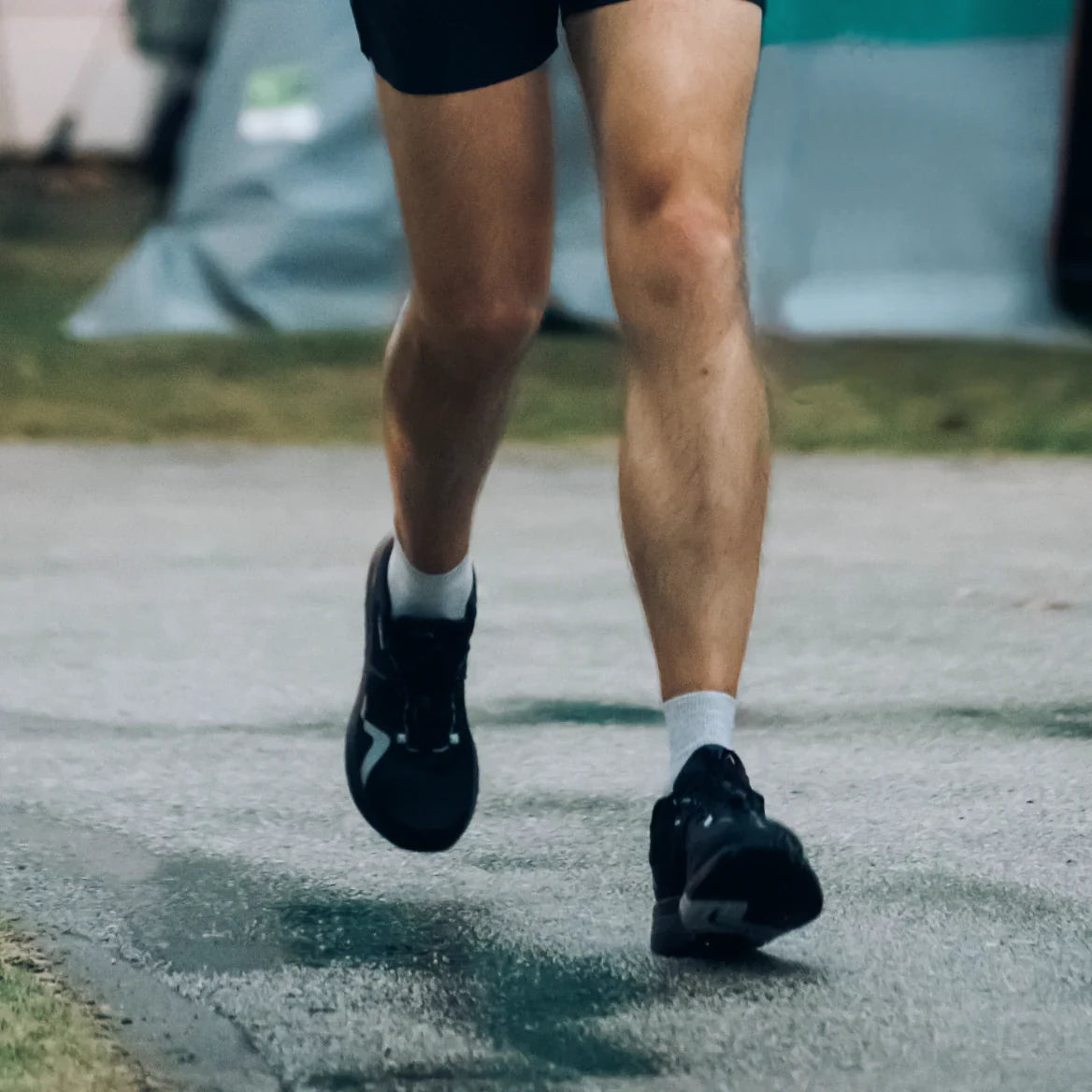 Mens R1 Running Shoe