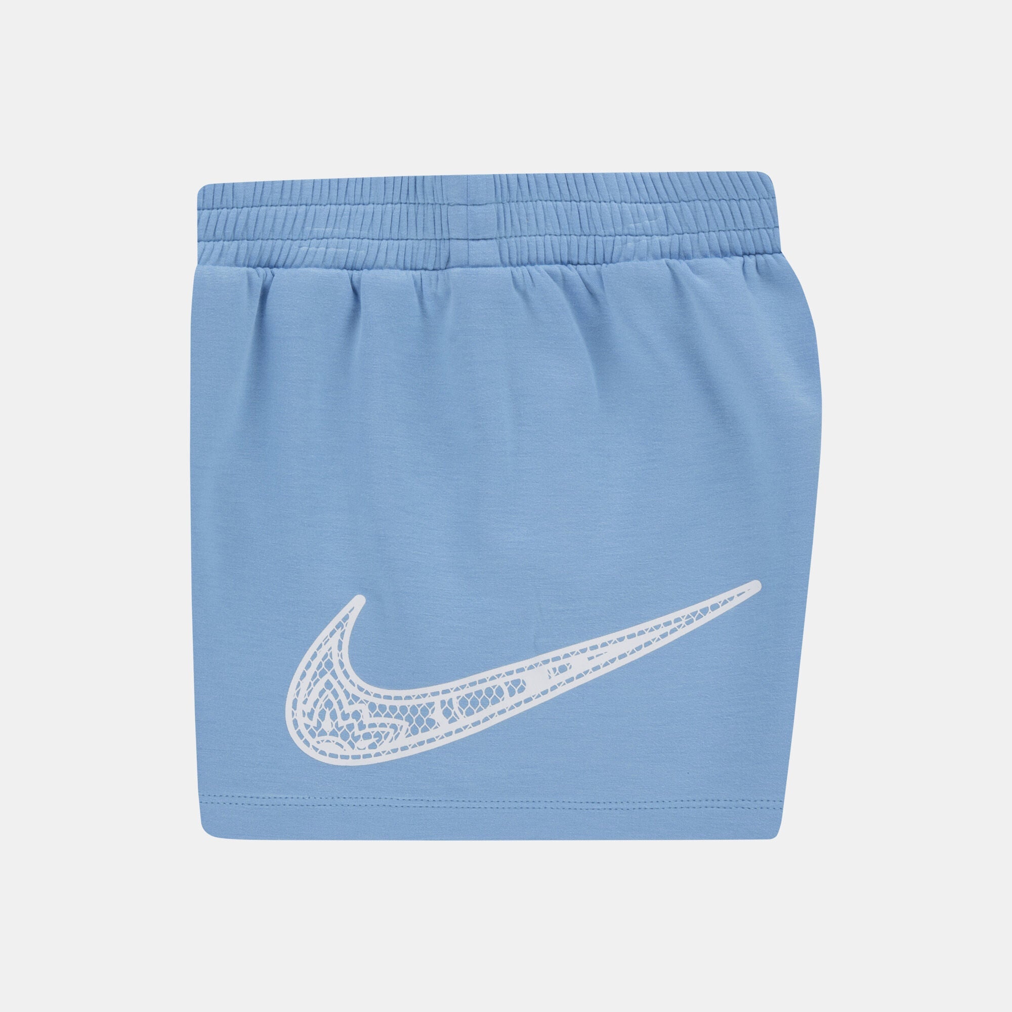 Younger Girls Lace It Up Short