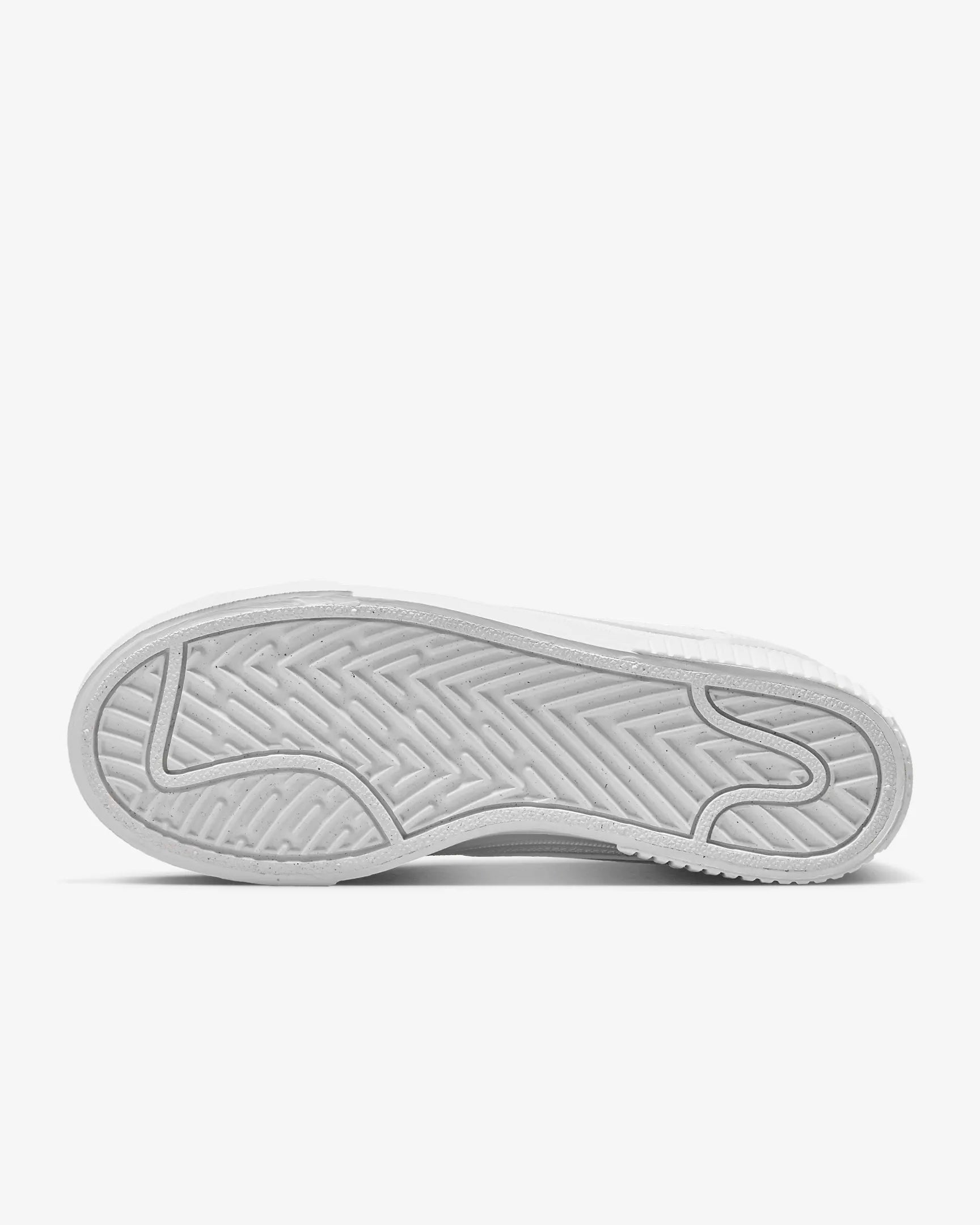Womens Court Legacy Lift Shoe