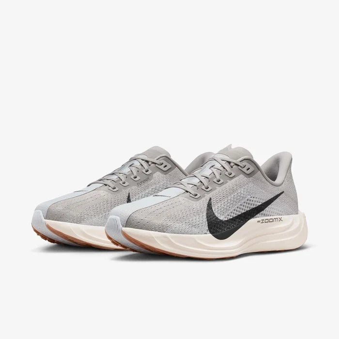 Mens Pegasus Plus Running Shoe