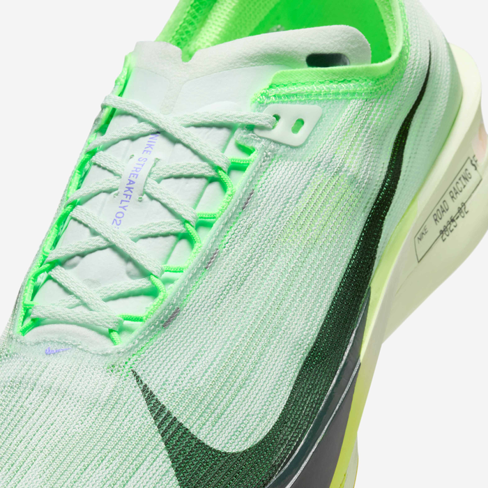 Mens Streakfly 2 Running Shoe