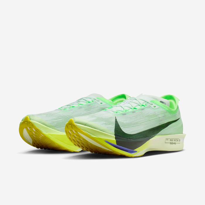 Mens Streakfly 2 Running Shoe