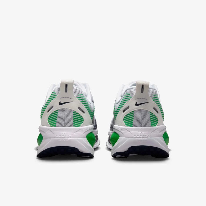 Mens Vomero 18 Running Shoe