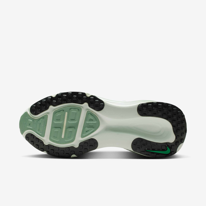 Womens Vomero 18 Running Shoe