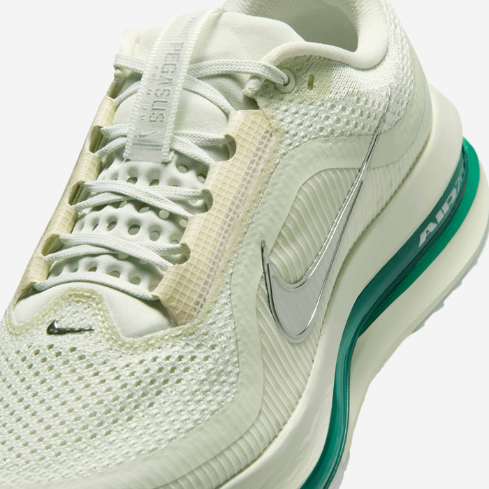 Womens Pegasus Premium Running Shoe