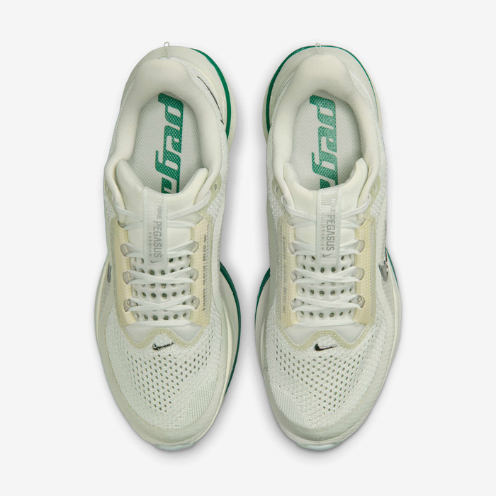 Womens Pegasus Premium Running Shoe