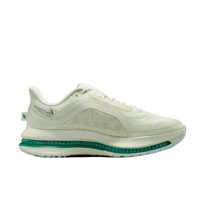Womens Pegasus Premium Running Shoe
