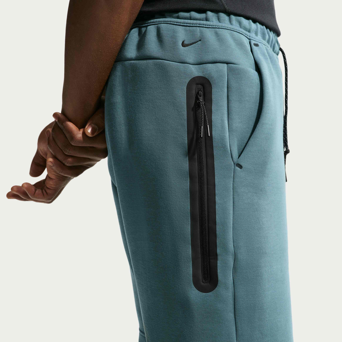 Mens Tech Fleece Short