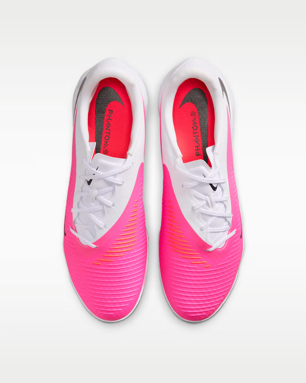 Mens Phantom 6 Low Academy WC Turf Boot