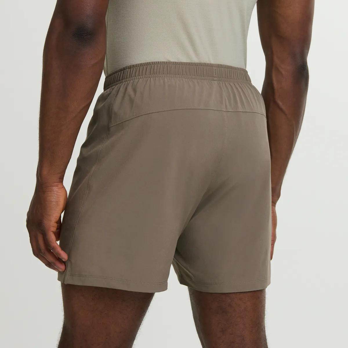 Mens Outpace 5 Inch Short