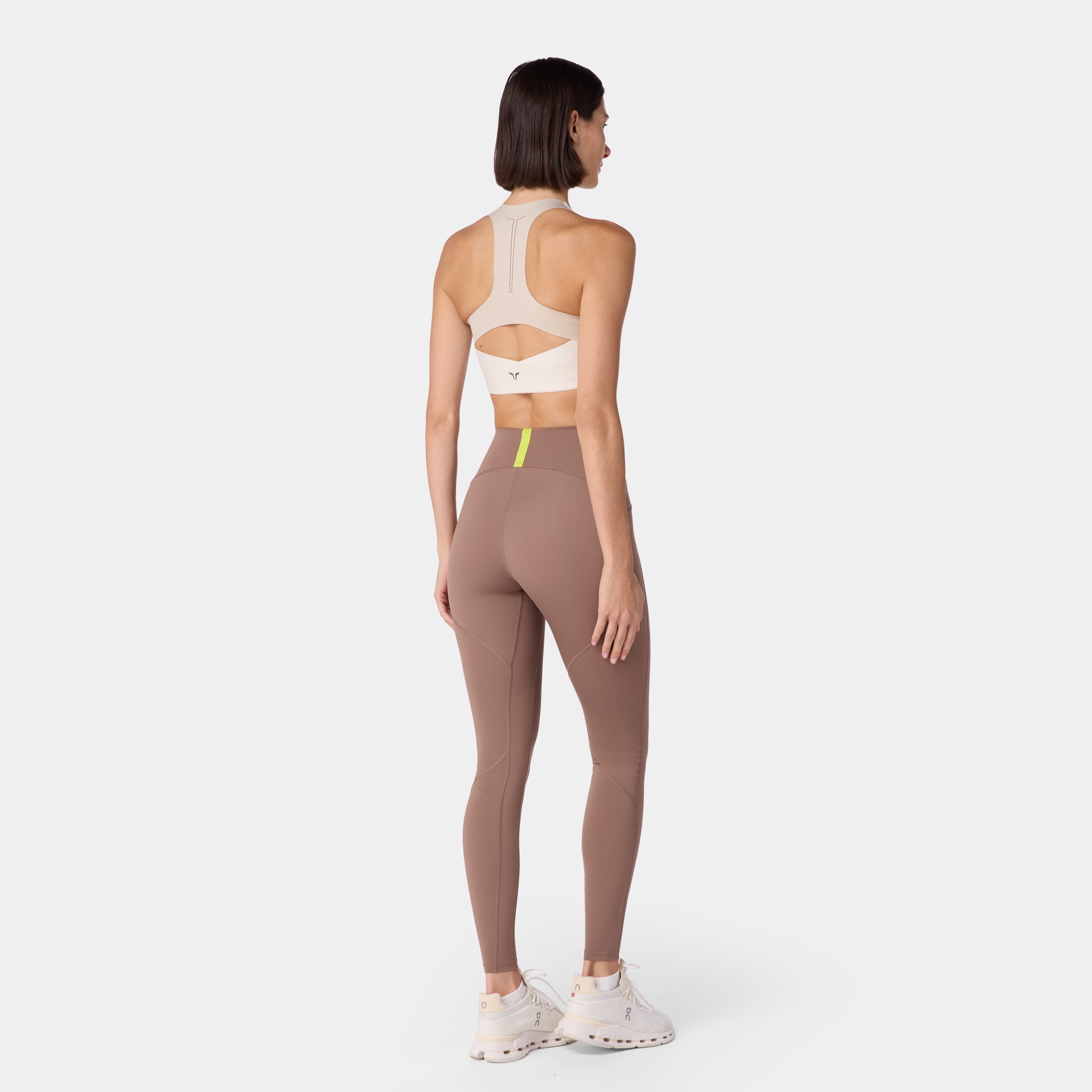 Womens Performance Square Neck Bra
