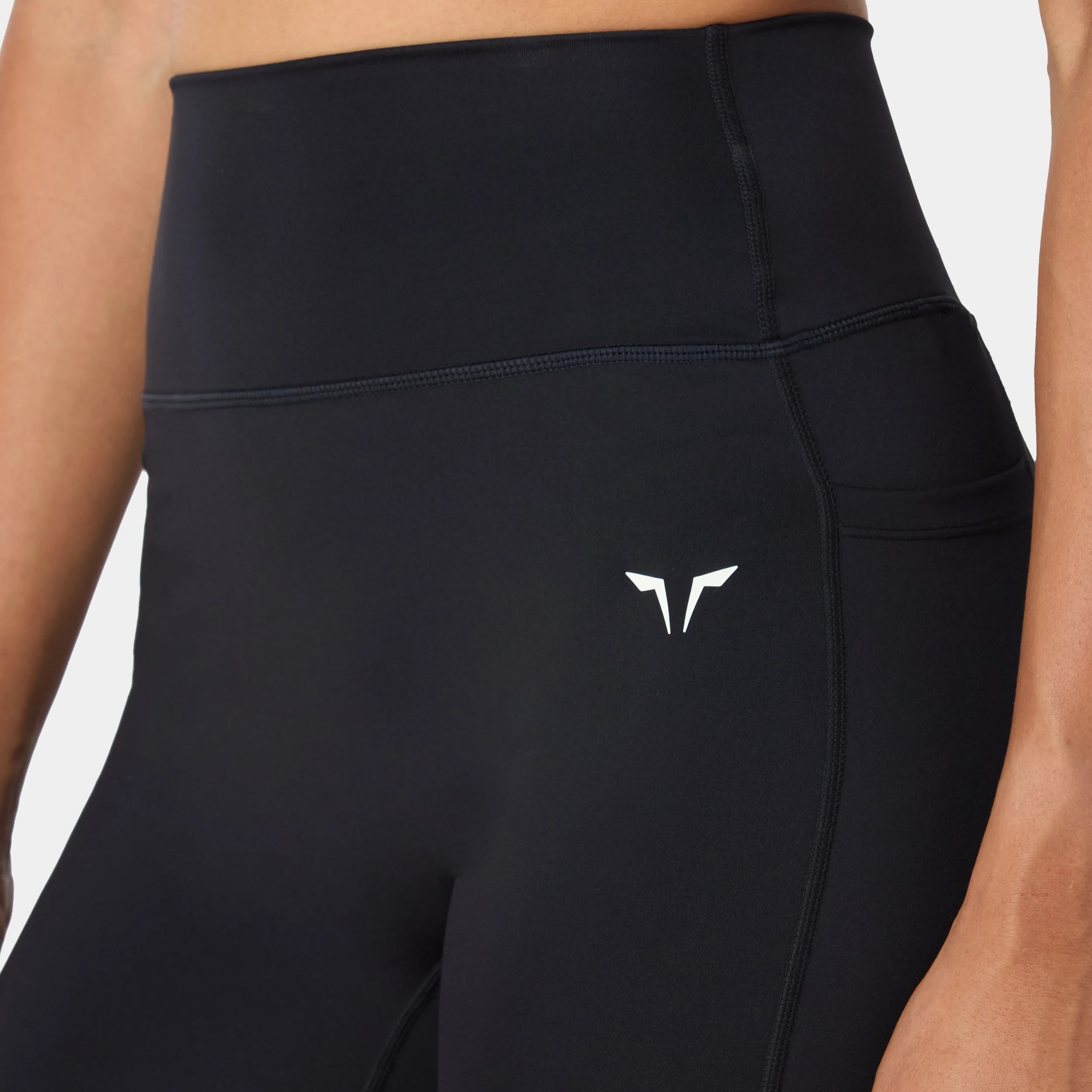 Womens Essential High Waisted Leggings 27"