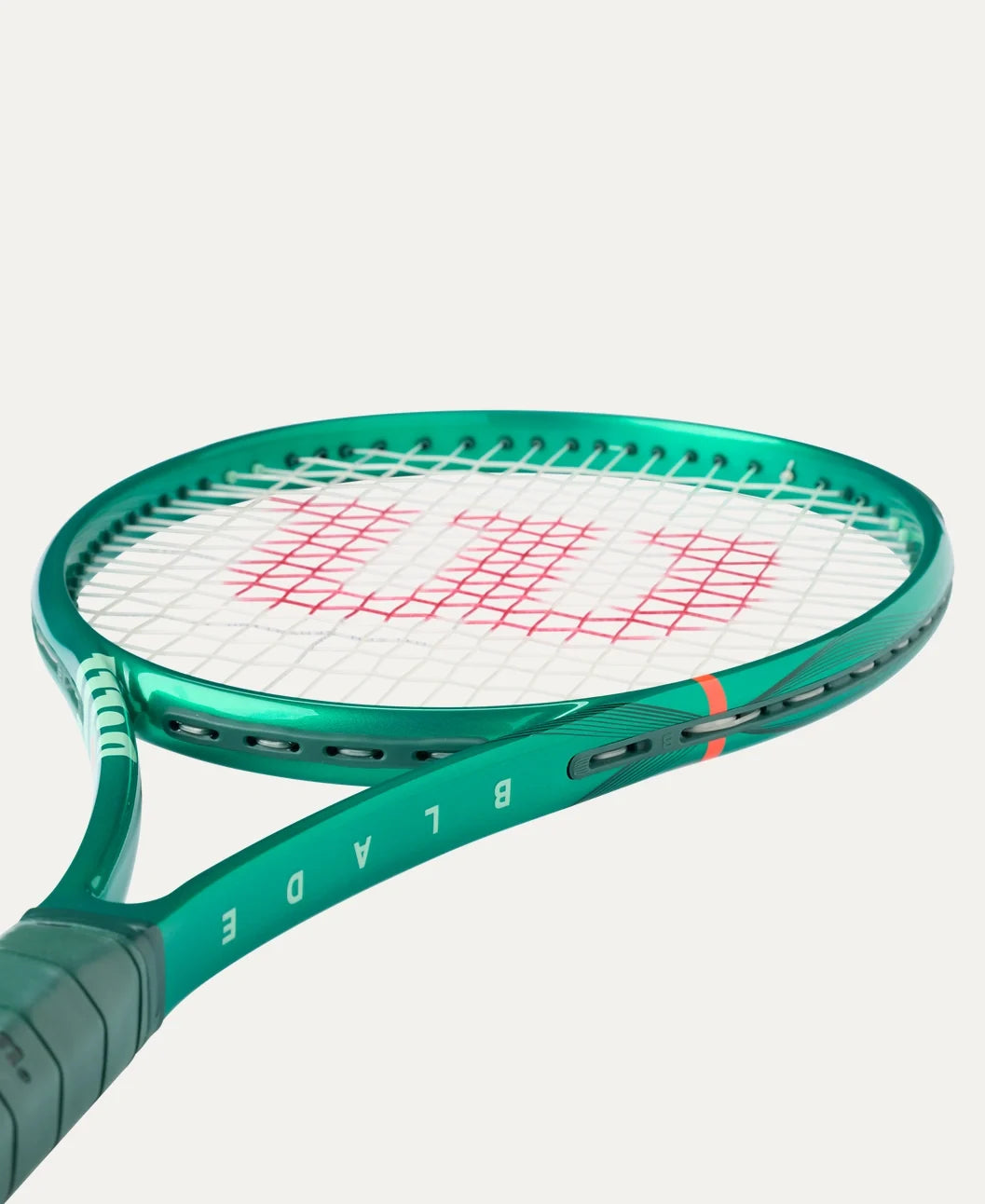 Blade 98 16X19 V10 Tennis Racket (Unstrung)