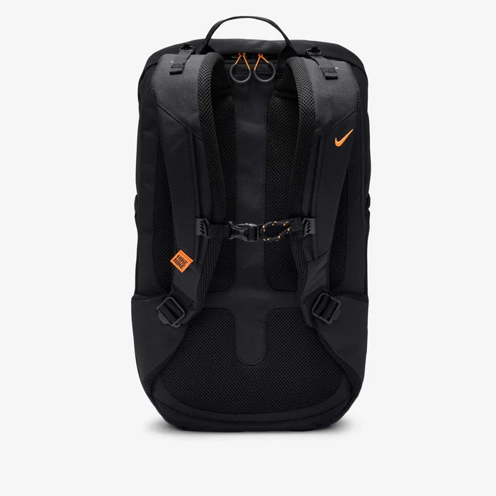 Hike Backpack (27L)