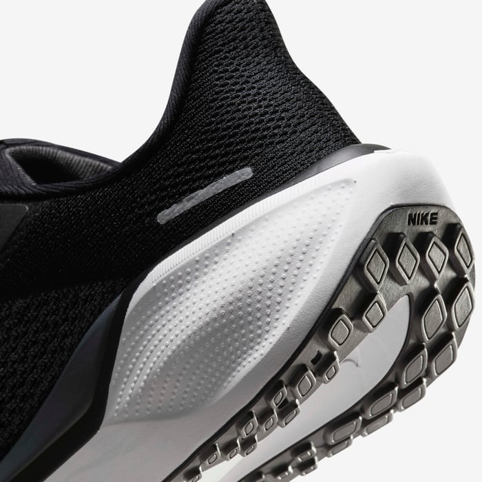 Junior Pegasus 41 Running Shoe